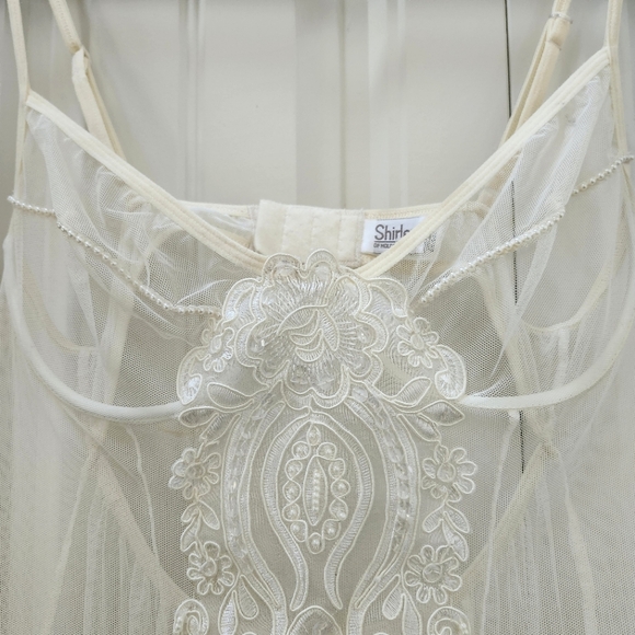 Shirley Of Hollywood Lingerie Gown - Picture 3 of 9